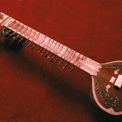 Sitar, Indian string instrument